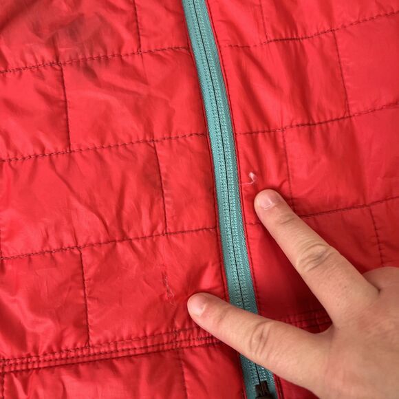 Patagonia Nano Puff Jacket Womens Small Red Primaloft Lightweight Logo FLAW - Picture 3 of 12
